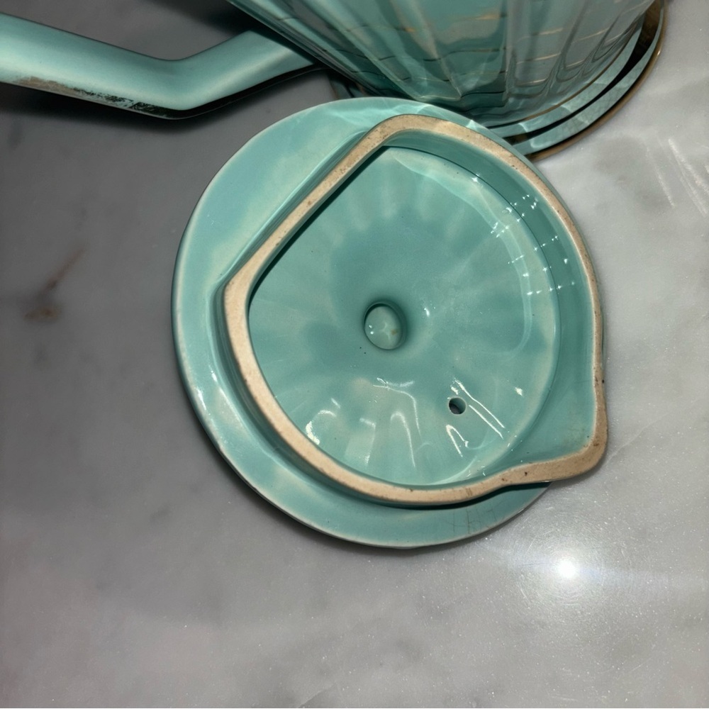 Sadler, England Vintage Art Deco ceramic teapot in mint green with gold accents - Picture 8 of 15